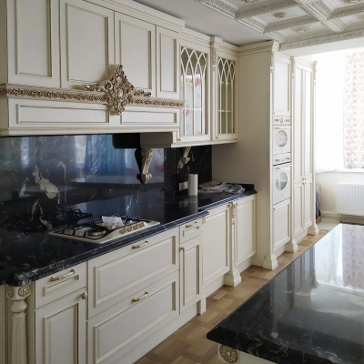 Bucătării din lemn